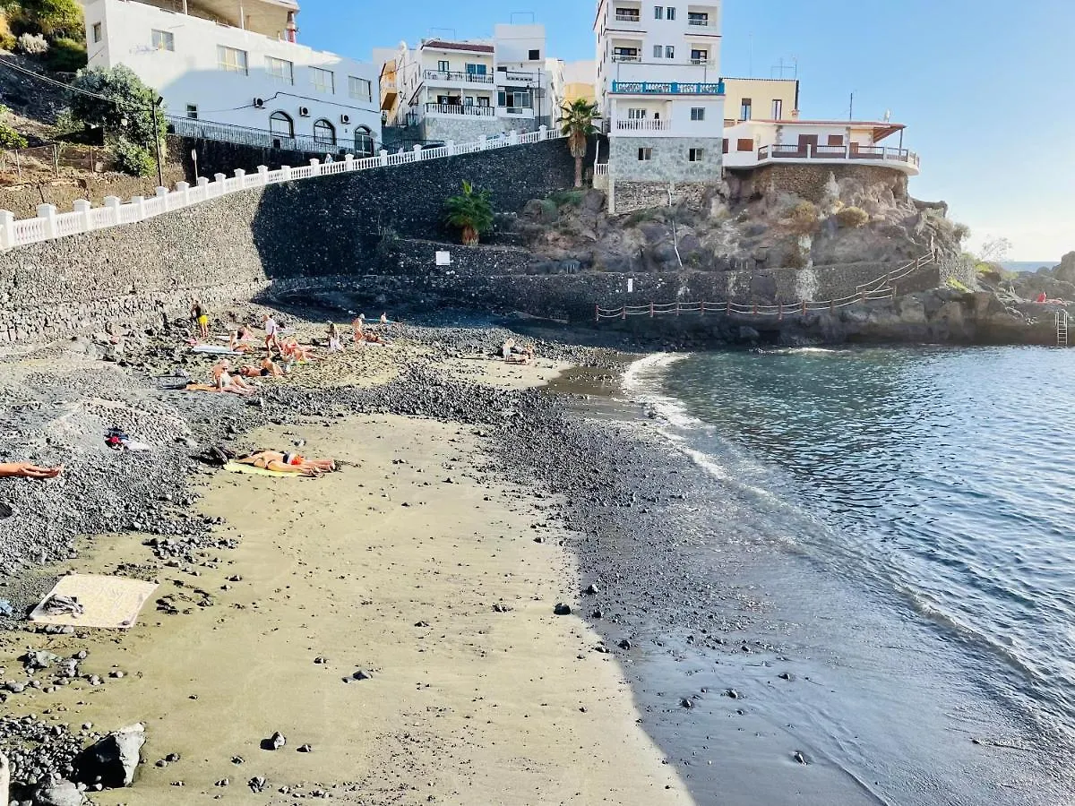 Ferienwohnung Amazing Duplex With Large Terrace And Sea Views Puerto de Santiago