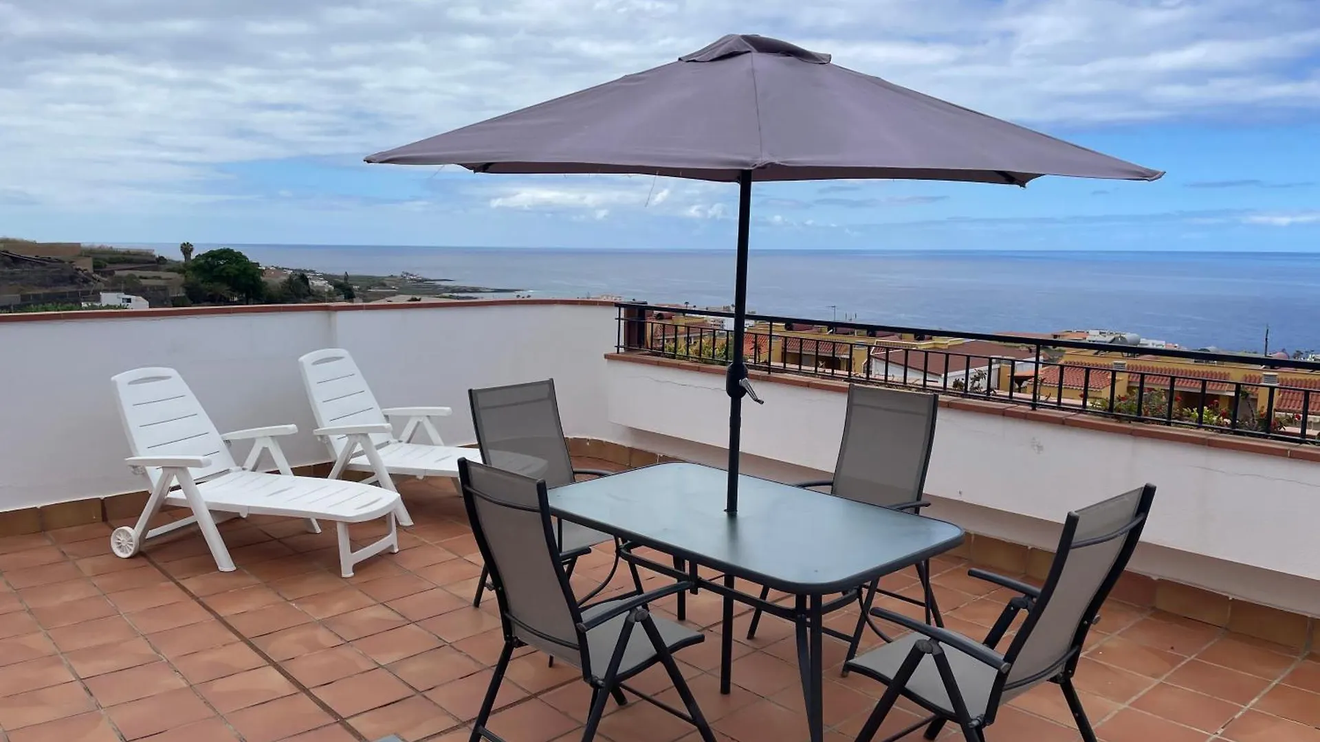 Amazing Duplex With Large Terrace And Sea Views Lejlighed Puerto de Santiago  Spanien
